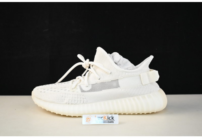 Y**zy boost 350 v2“pure oat”  hq6316