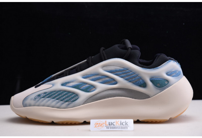 Y**zy 700 v3 kyanite gy0260