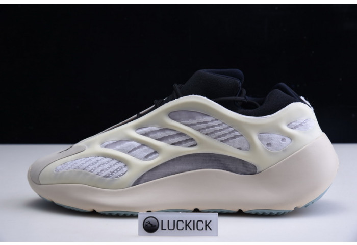 Y**zy 700 v3 azael fw4980