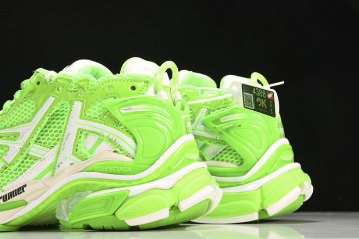 Ba*len*cia*ga track trainer  btt-072