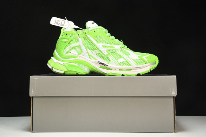 Ba*len*cia*ga track trainer  btt-072