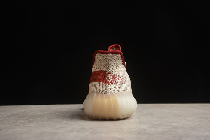 Y**zy boost 350   lr7303