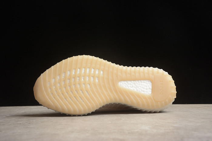 Y**zy boost 350   lr7303