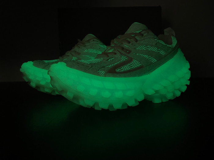 Ba*len*cia*ga track trainer  (all white night light ) btt-037