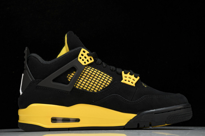 air jordan 4 thunder 2023    dh6927-017