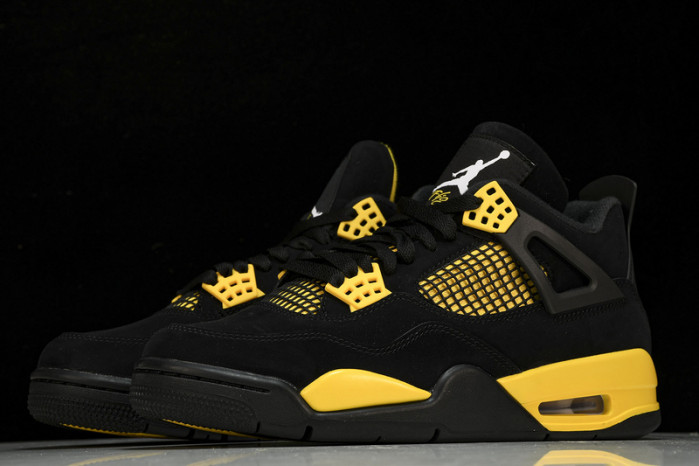 air jordan 4 thunder 2023    dh6927-017