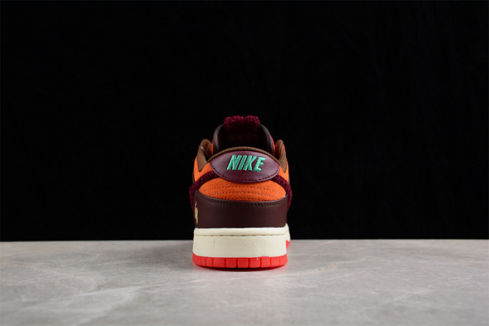 nike sb dunk low  fd4203-661