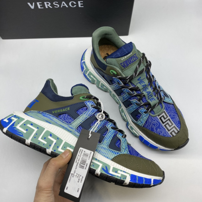 versac*e  vc-12