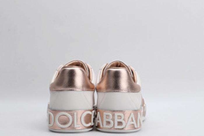 dg  sneakers  dg -022
