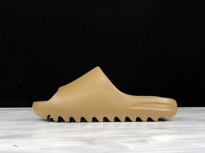 Y**zy slides ''earth brown'' fv8425
