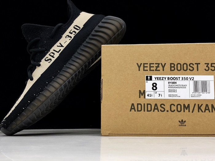 Y**zy boost 350 v2 core black white by1604