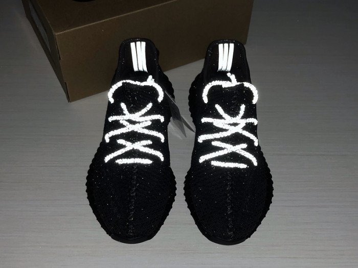 Y**zy boost 350 v2 black (non-reflective) fu9006