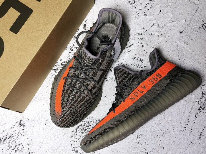 Y**zy boost 350 v2 beluga bb1826