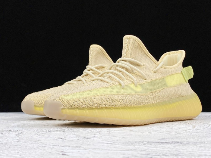 Y**zy boost 350 v2 flax fx9028