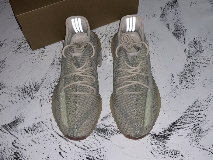 Y**zy boost 350 v2 citrin (non-reflective) fw3042
