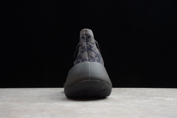 Y**zy boost 350 v3 black fb7876