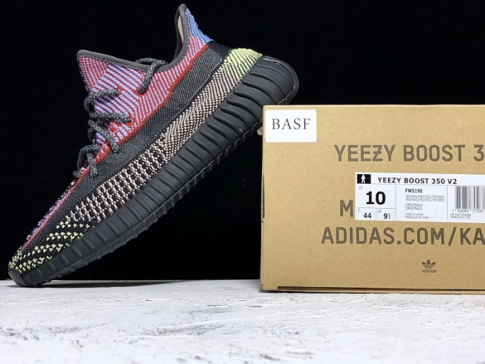 Y**zy boost 350 v2 yecheil (non-reflective) fw5190