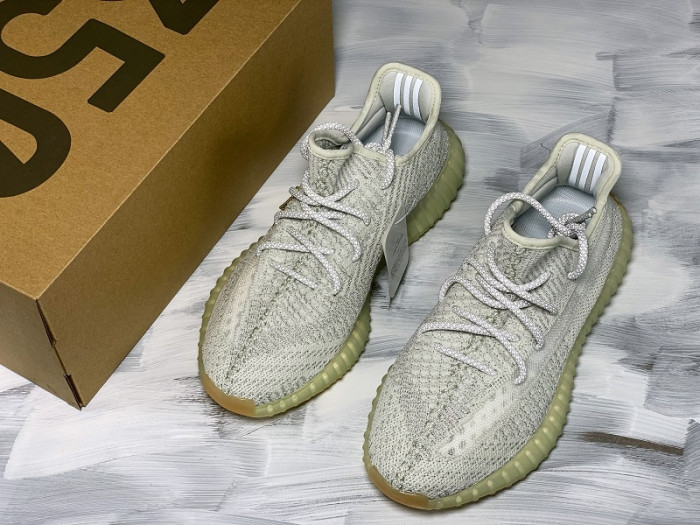 Y**zy boost 350 v2 yeshaya (reflective) fx4349