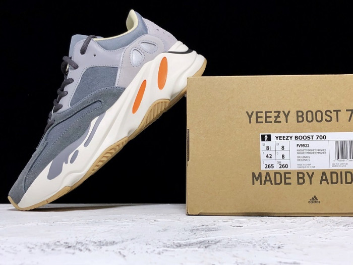 Y**zy boost 700 magnet fv9922