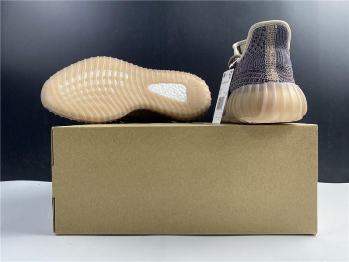 Y**zy boost 350 v2 “fade” h02795