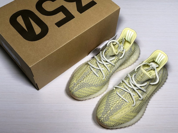 Y**zy boost 350 v2 antlia (non-reflective) fv3250