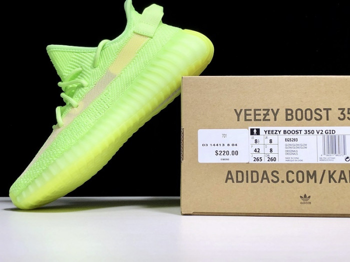 Y**zy boost 350 v2 glow eg5293