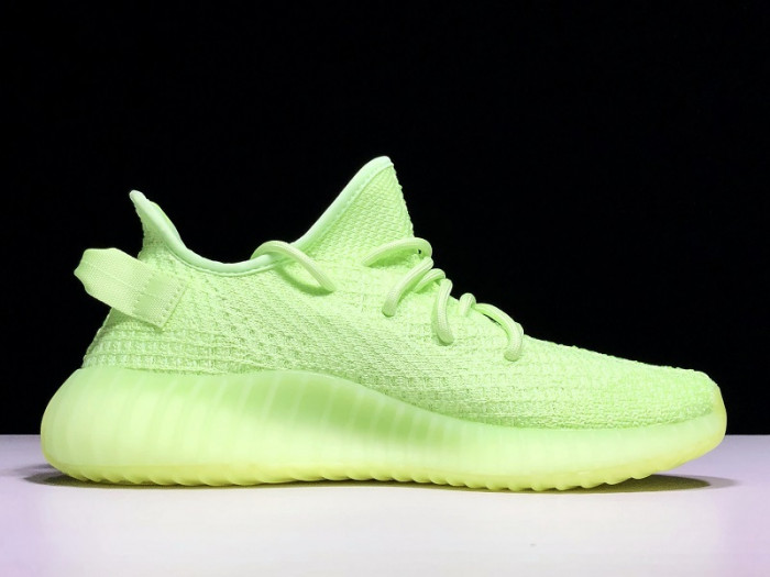 Y**zy boost 350 v2 glow eg5293