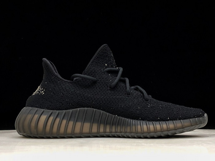Y**zy boost 350 v2 core black white by1604