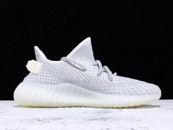Y**zy boost 350 v2 static reflective ef2367