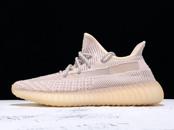 Y**zy boost 350 v2 synth (reflective) fv5666