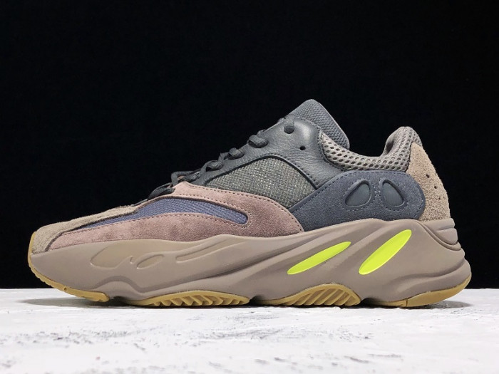 Y**zy 700 mauve ee9614