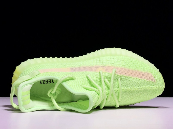 Y**zy boost 350 v2 glow eg5293