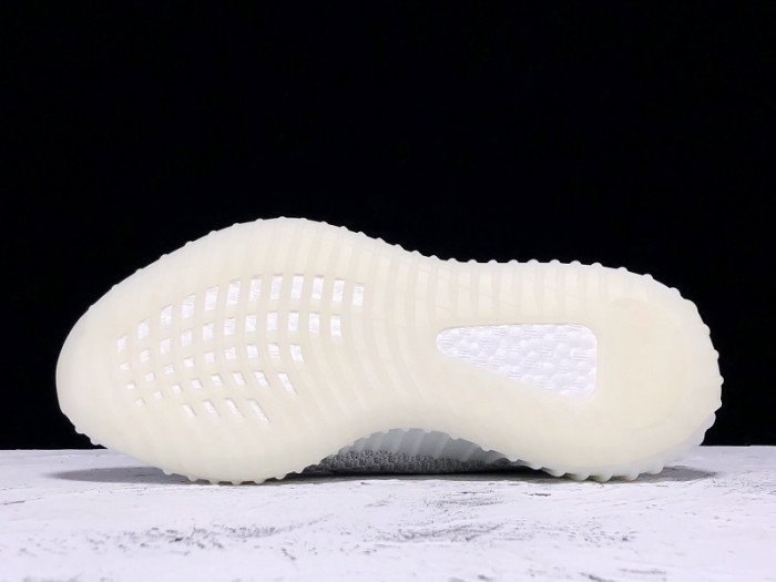 Y**zy boost 350 v2 static reflective ef2367
