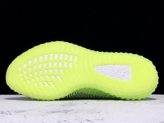 Y**zy boost 350 v2 yeezreel (non-reflective) fw5191