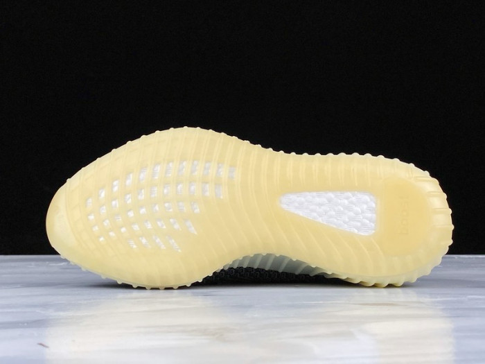 Y**zy boost 350 v2 asriel fz5000