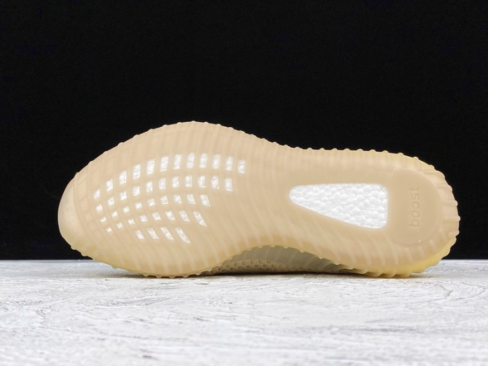 Y**zy boost 350 v2 flax fx9028