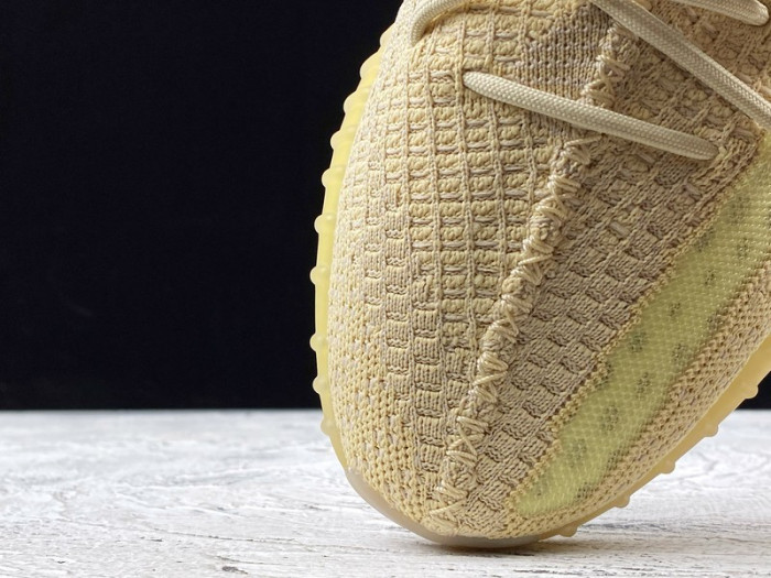 Y**zy boost 350 v2 flax fx9028