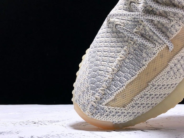 Y**zy boost 350 v2 lundmark (non reflective) fu9161