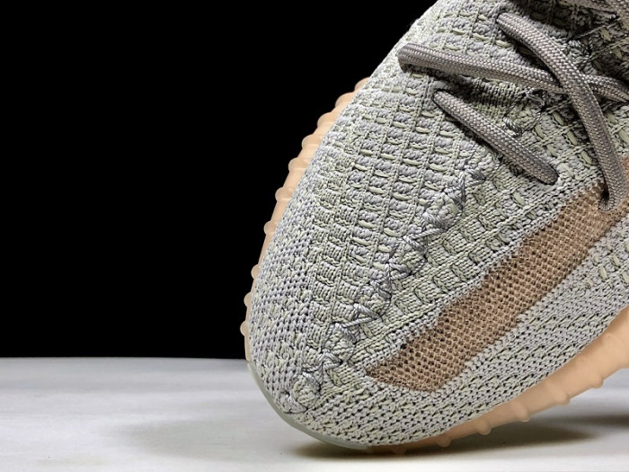 Y**zy boost 350 v2 trfrm eg7492