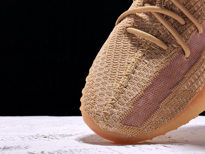 Y**zy boost 350 v2 clay eg7490