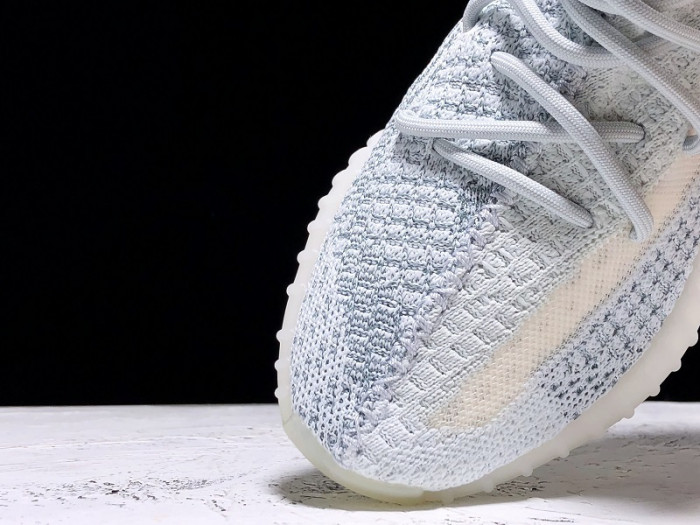 Y**zy boost 350 v2 cloud white (reflective) fw5317