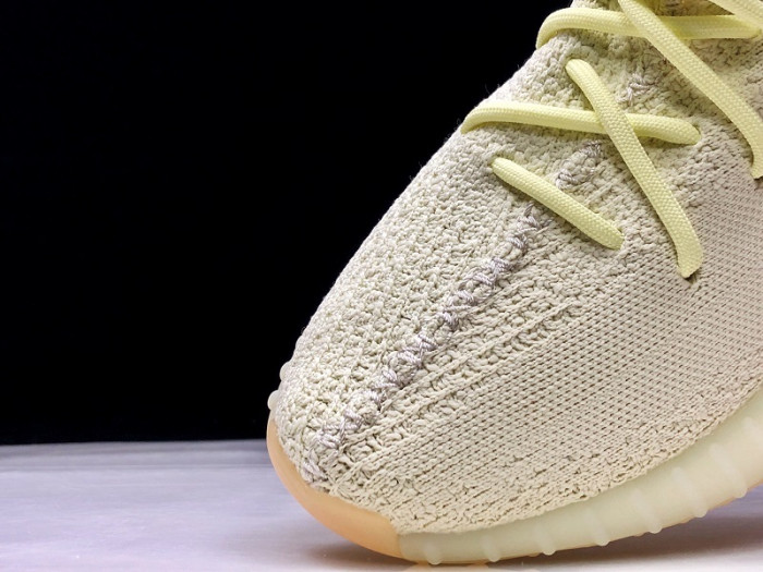 Y**zy boost 350 v2 butter f36980