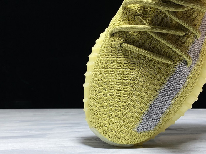 Y**zy boost 350 v2 marsh fx9034
