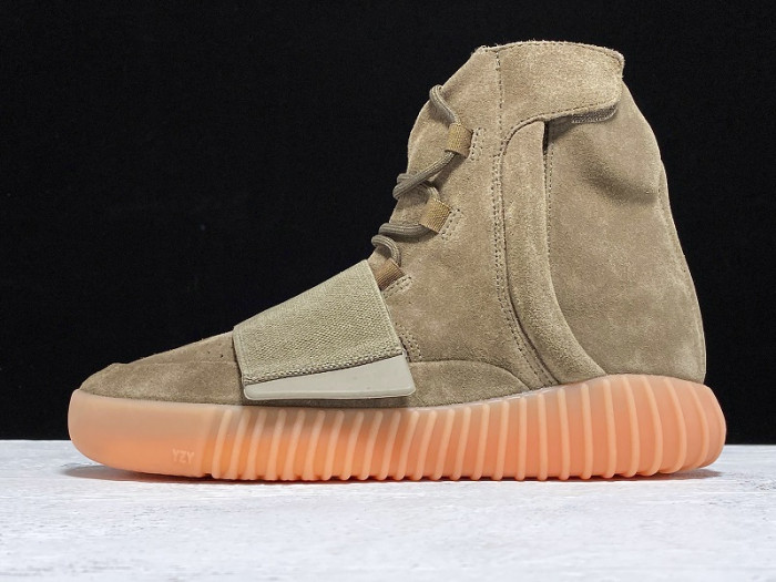 Y**zy boost 750 light brown gum (chocolate) by2456
