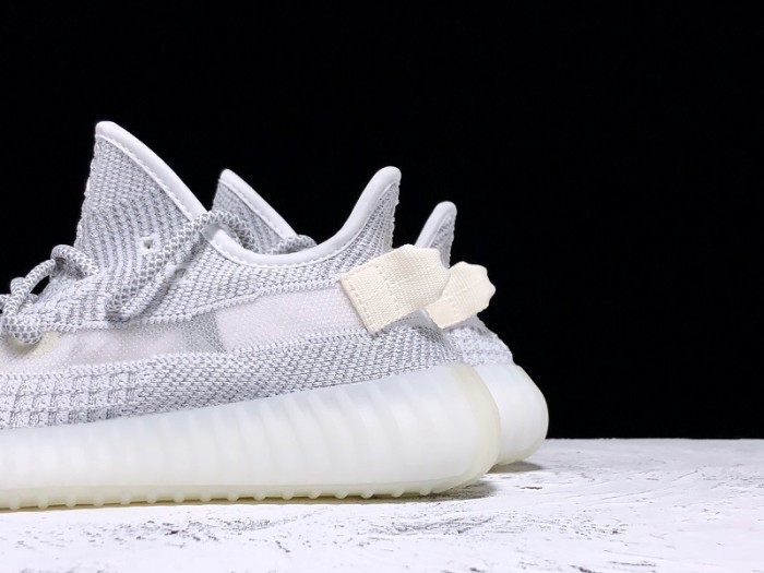 Y**zy boost 350 v2 static reflective ef2367