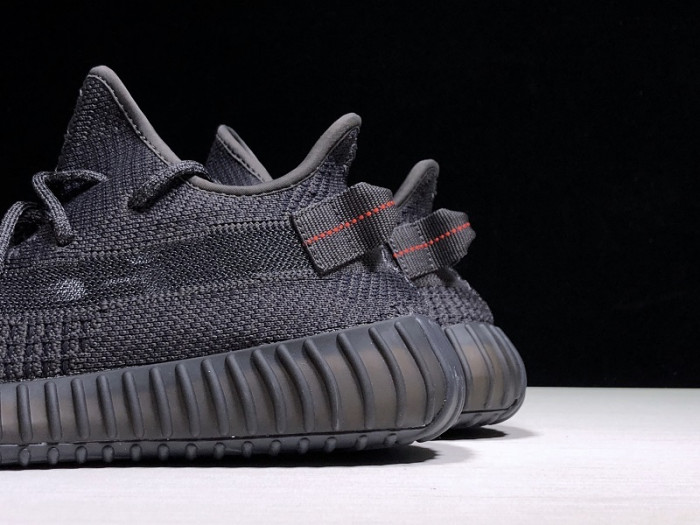 Y**zy boost 350 v2 black (non-reflective) fu9006