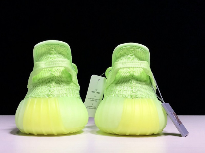 Y**zy boost 350 v2 glow eg5293