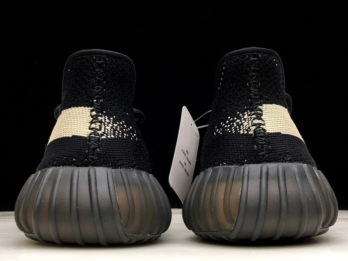 Y**zy boost 350 v2 core black white by1604