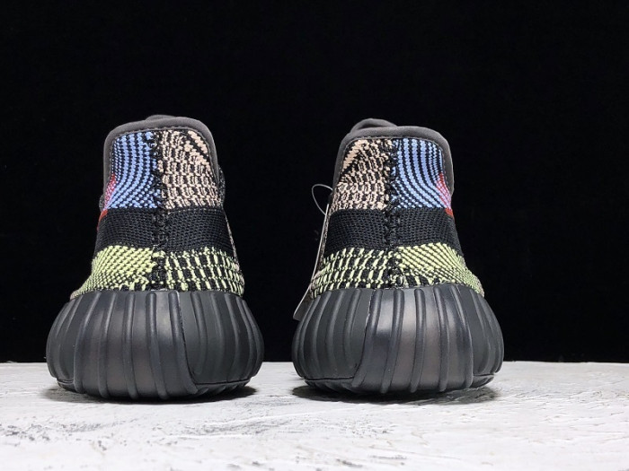 Y**zy boost 350 v2 yecheil (non-reflective) fw5190
