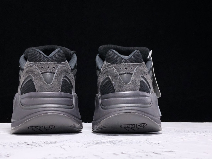 Y**zy boost 700 v2 vanta fu6684